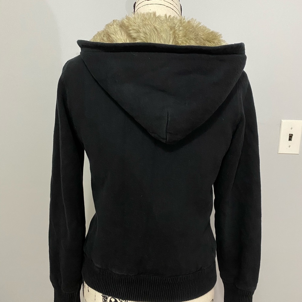 Winter jacket - Picture 3 of 8